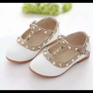NWT size 7.5 Val entino copy